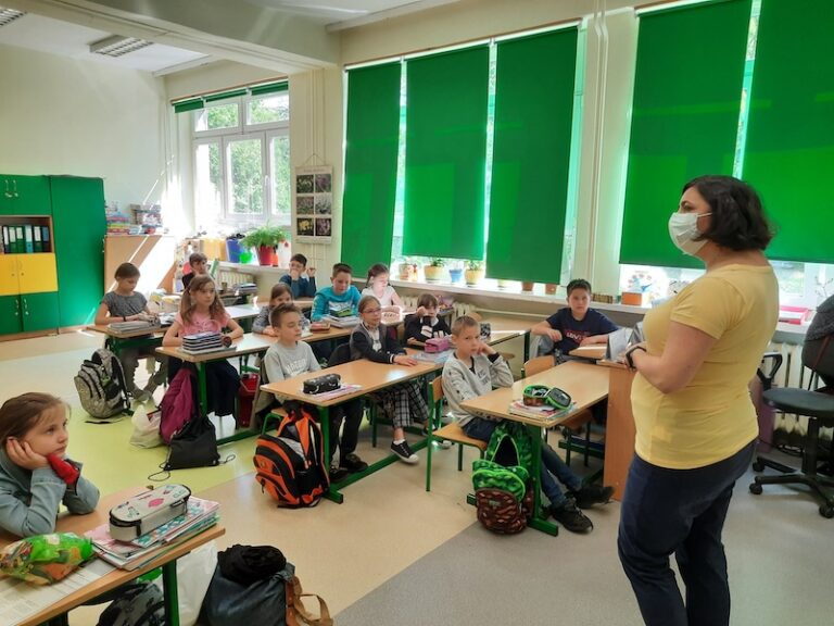 Poznajemy różne zawody – Szkoła Podstawowa nr 59 im. J. Matejki w